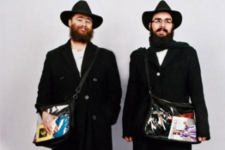 بازاریابی با توجه به عقاید(برادران گلدشتین)