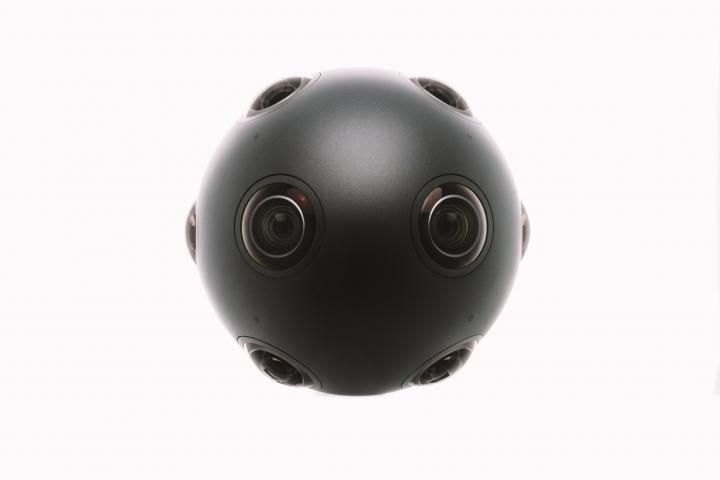 دوربین سه بعدی